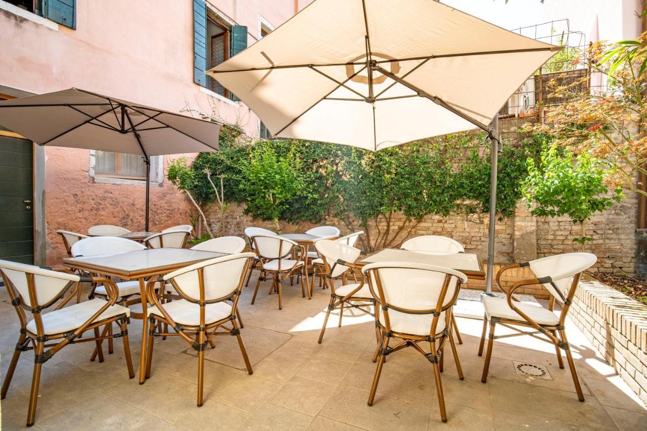 Apartamento Residenza Centopietre - Dorsoduro Venecia Exterior foto