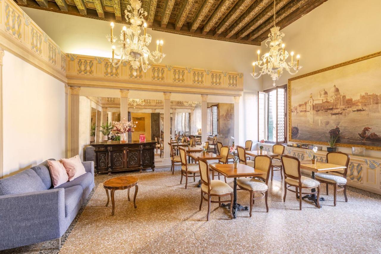 Residenza Centopietre - Dorsoduro Venecia Exterior foto